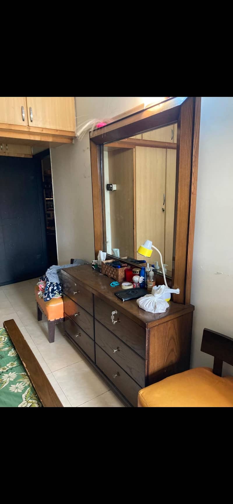 Double bed with side tabel,Dressing 3