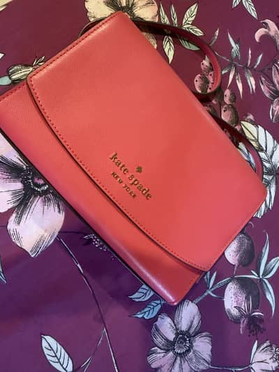 Bag Kate spade condition is 10/ 10