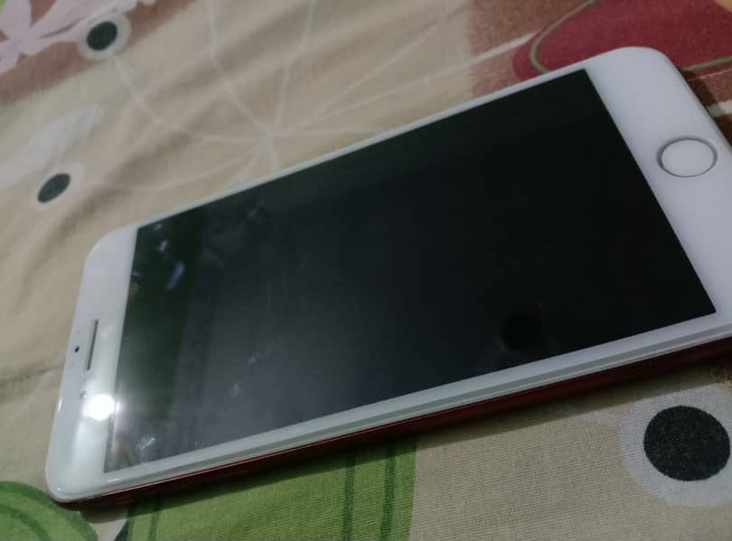 Apple iPhone 7 Plus 1