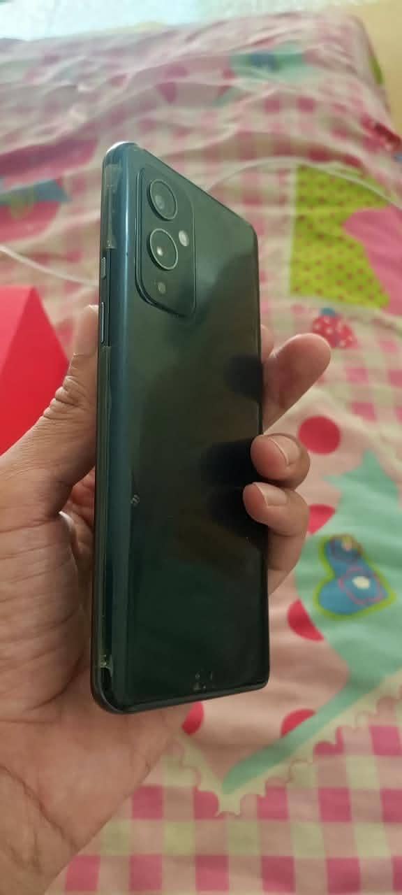 One Plus 9 5