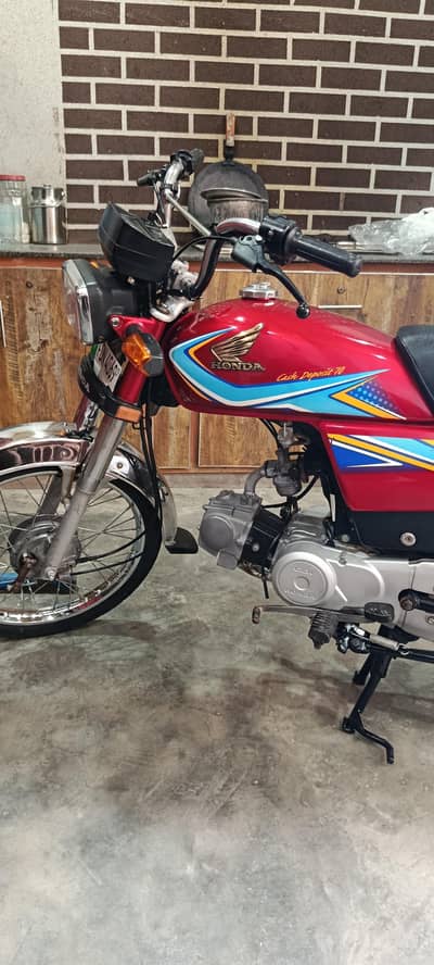Honda cd70 2019 model. 03067901675