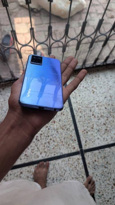 Vivo Y21