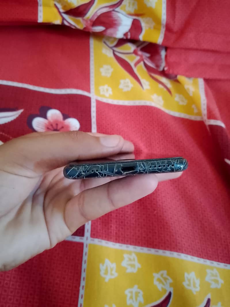 Apple iPhone SE 3rd generation 2