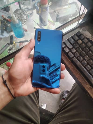 Samsung A7 2018 Dual Sim Official PTA Approved 4gb 128gb
