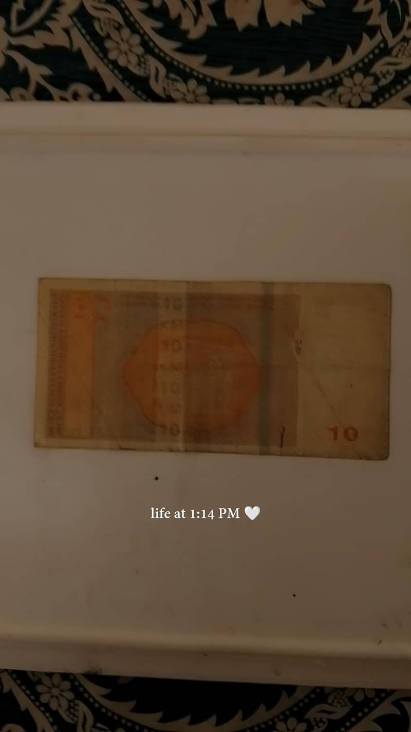 undefined 0