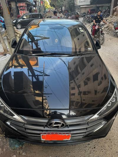 Hyundai Elantra 2023