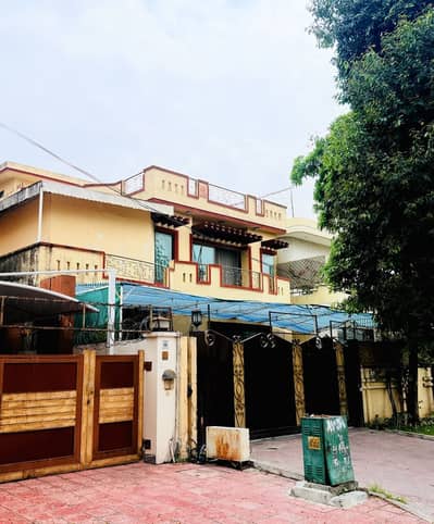 بوائز ہاسٹل کے لیے چپاتی اور پراٹھا بنانے والے کی ضرورت ہے