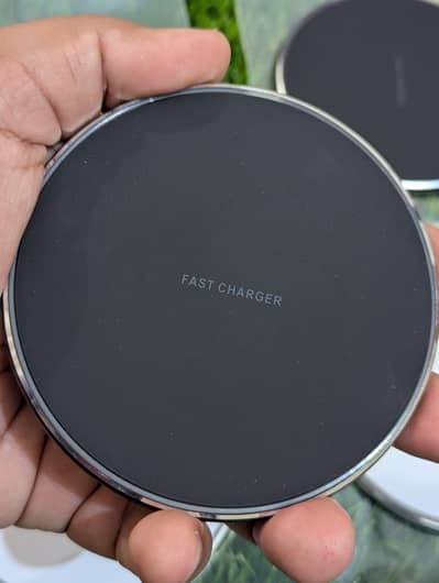 Qi PD Fast Wireless Charger iphone Apple Samsung Google Pixel Motorola