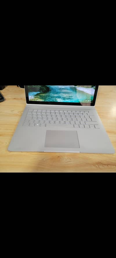 Microsoft Surface book 2 - Touch - Tab - i7 8th gen