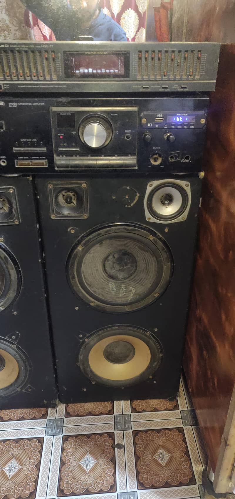 speakers 1