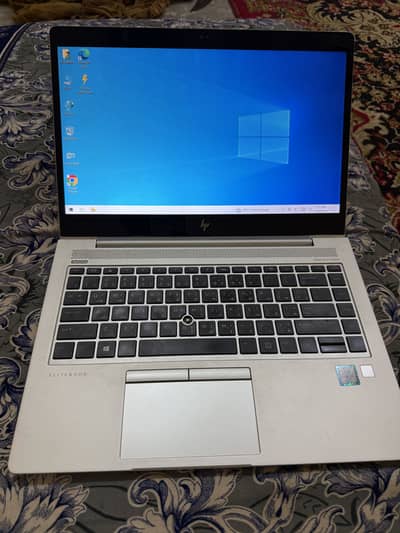 HP New Logo Laptop touchscreen