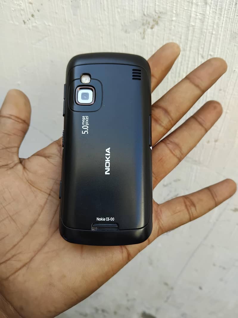 Nokia C6 2