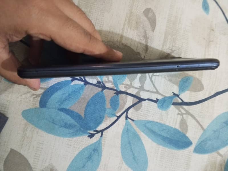 Tecno Spark 8C 0