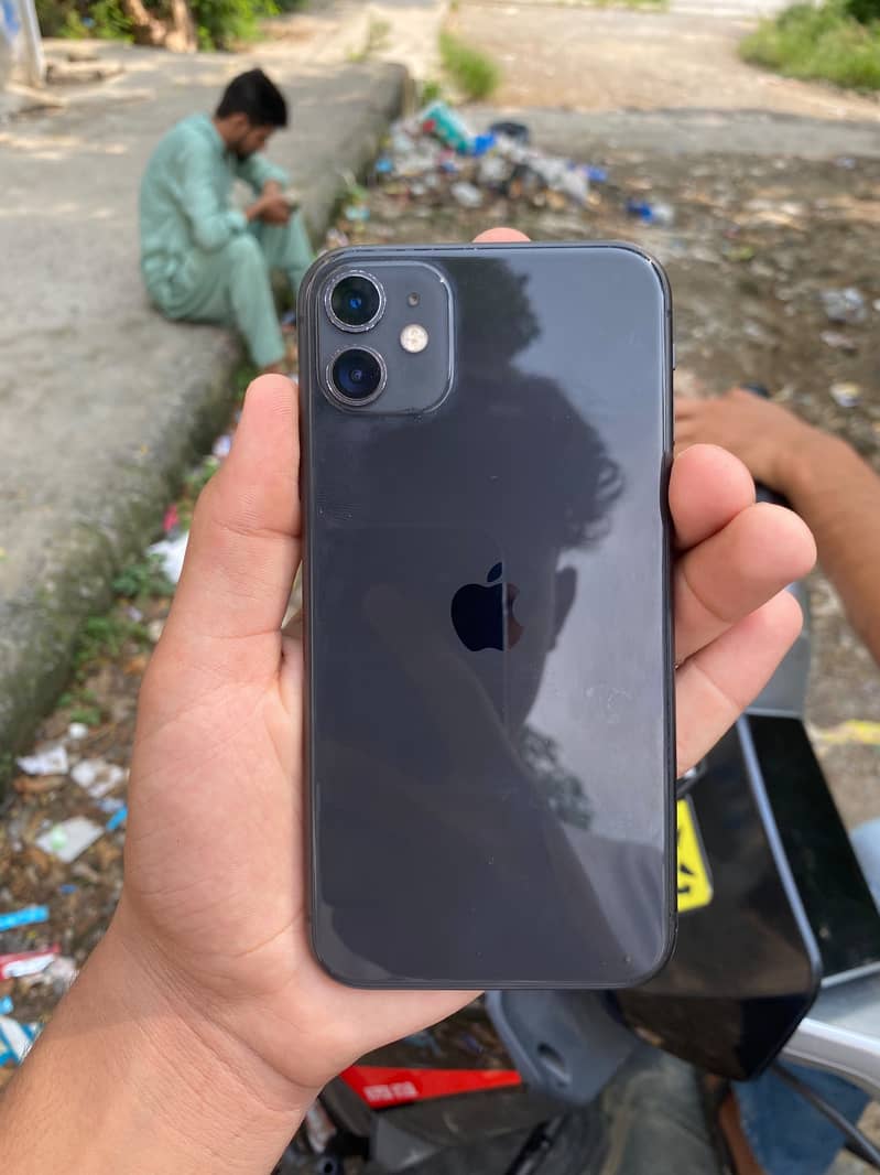 Apple iPhone 11 1