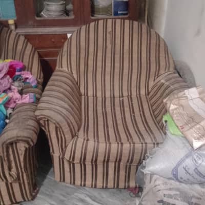 Sofa set