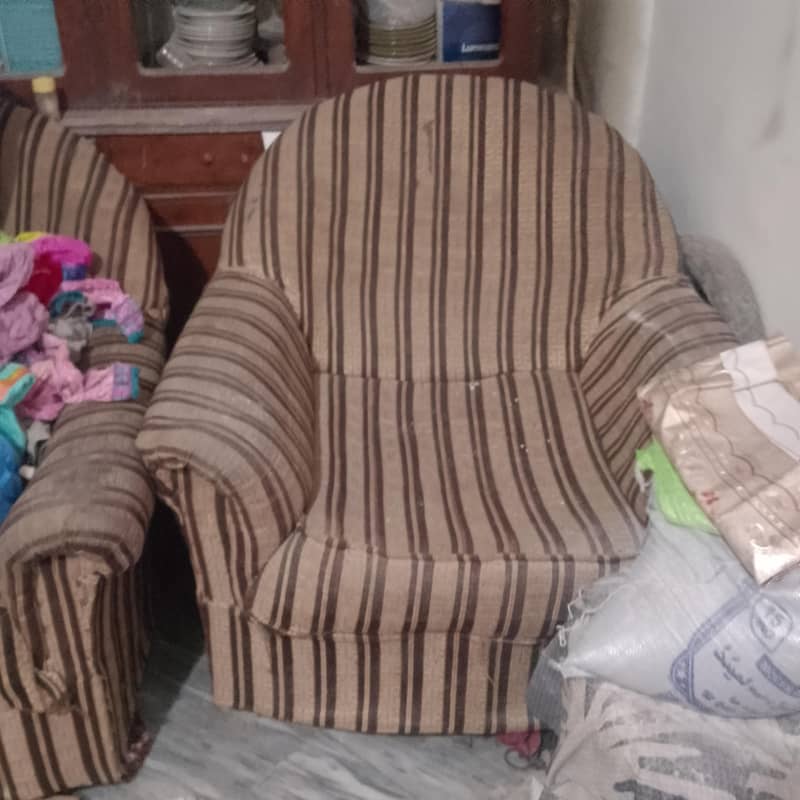 Sofa set 0