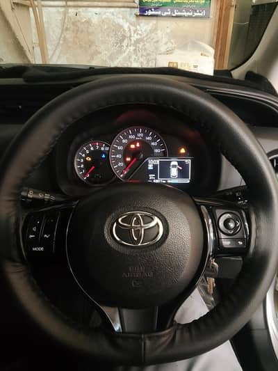 Toyota Vitz 2018