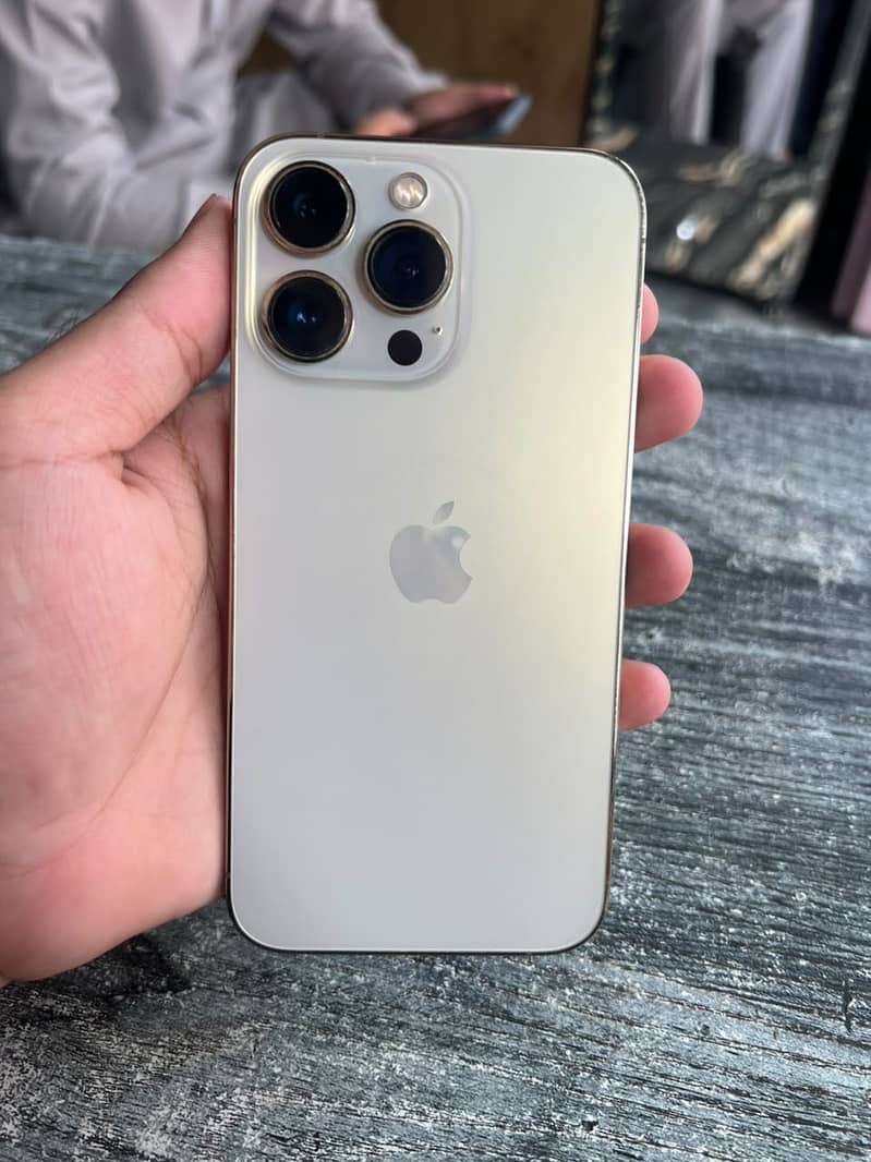 Apple iPhone 13 Pro 5