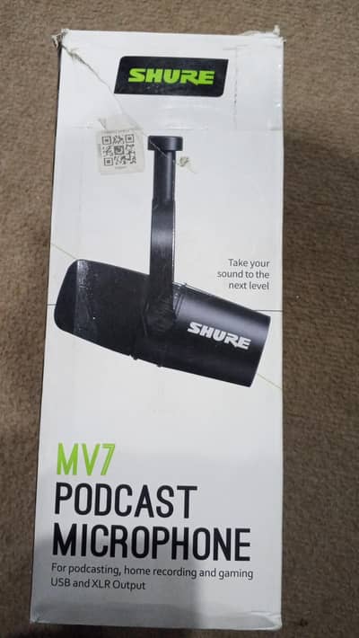 shure mv7 dynamic USB/XLR Microphone
