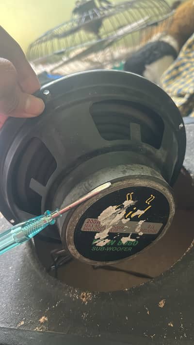 Speakers for sale 60 waat spotted hn10 by 8 condtion