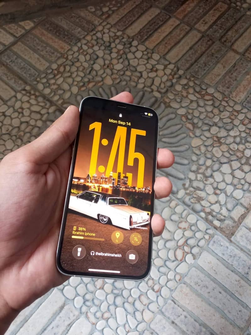 Apple iPhone 12 Pro 3