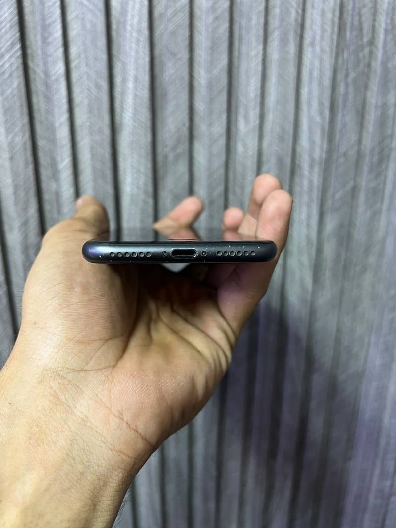 Iphone 8 sim time 1