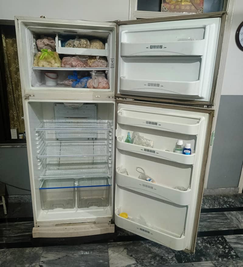 Refrigerator 5