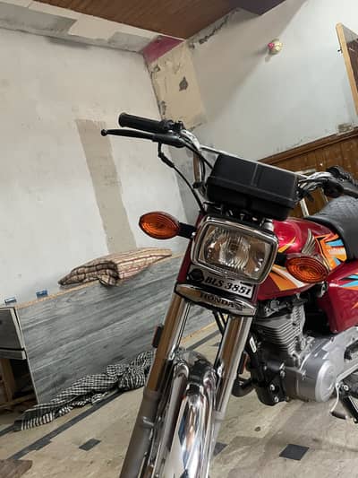 Honda cg 125 2026 like new only 2070 km driven