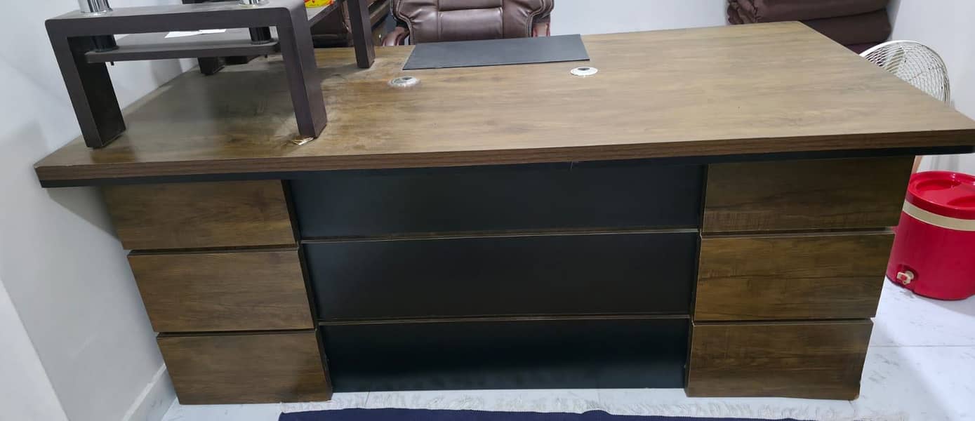 Office table 0
