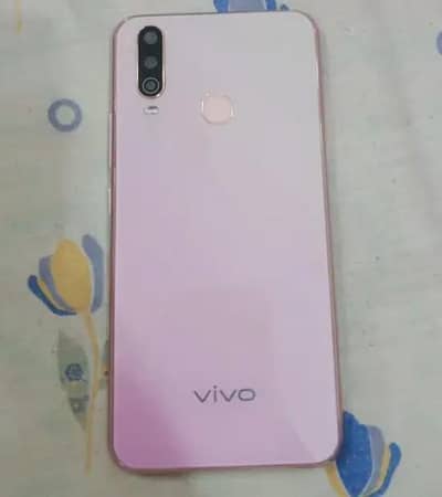 Vivo Y17