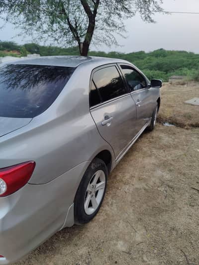 Toyota Corolla GLI 2011