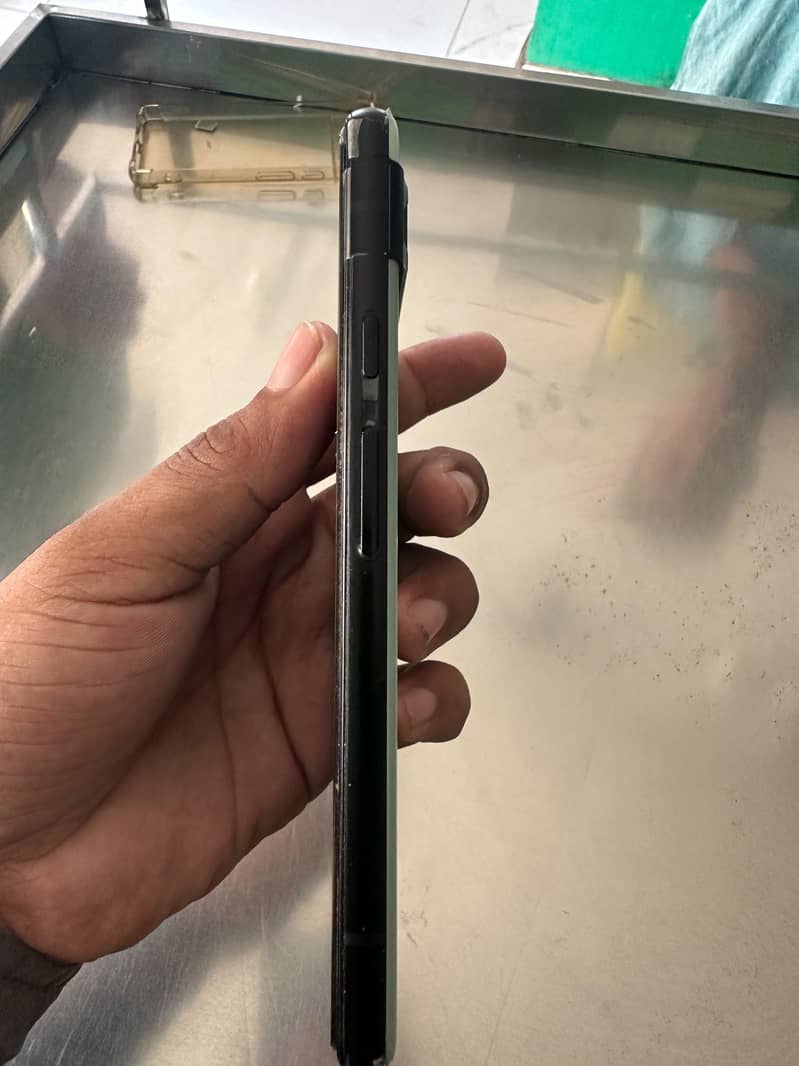 Google Pixel 7a 2
