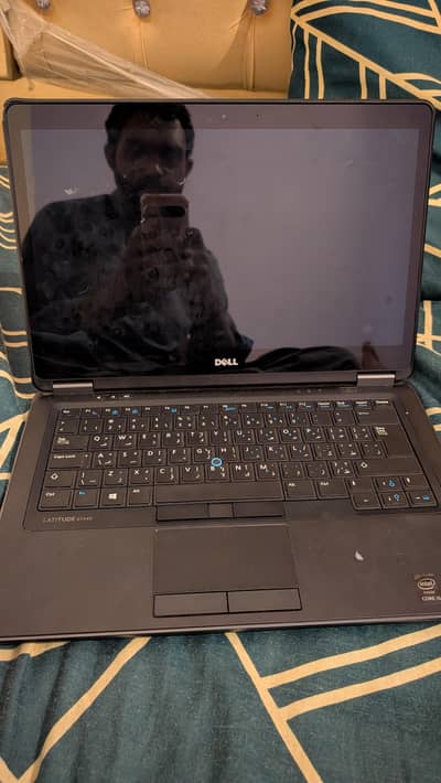 Dell i5 AMOLED touch display Exchange with Mobile