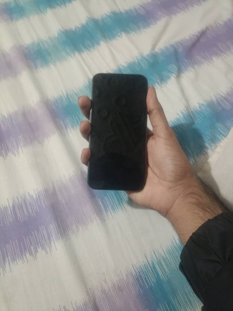 Apple iPhone 13 Pro 3