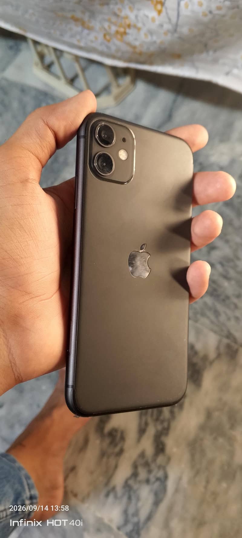 Apple iPhone 11 1