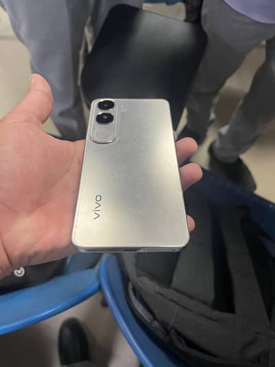 Vivo Y200