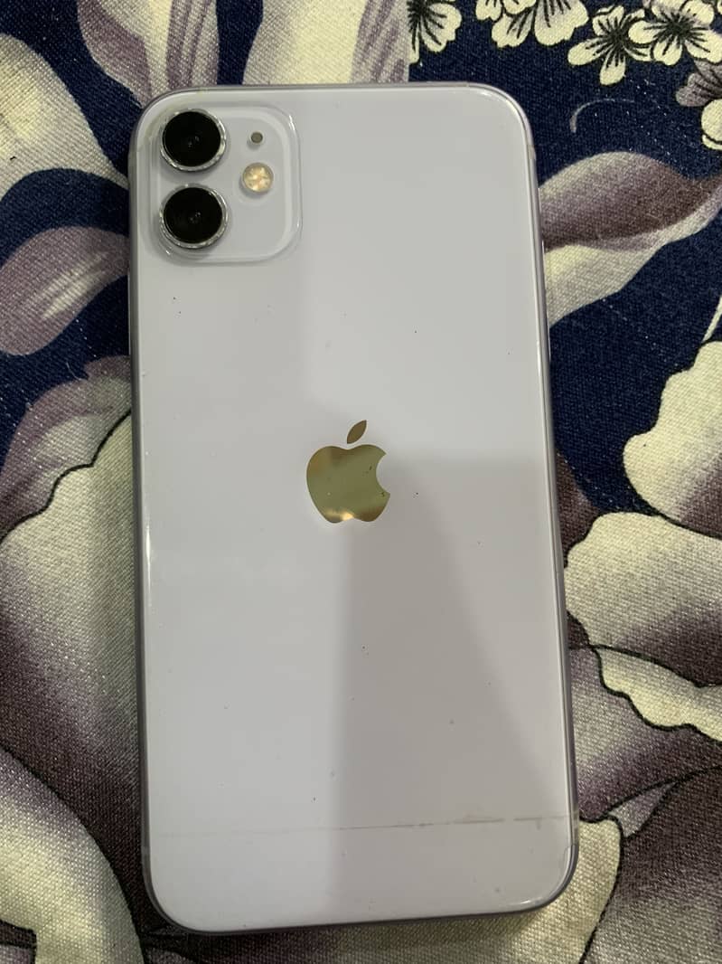 Apple iPhone 11 3