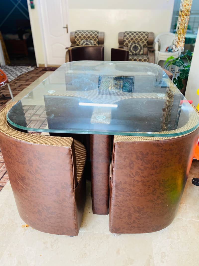 6 seater dining table 1