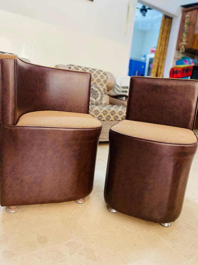 6 seater dining table 3