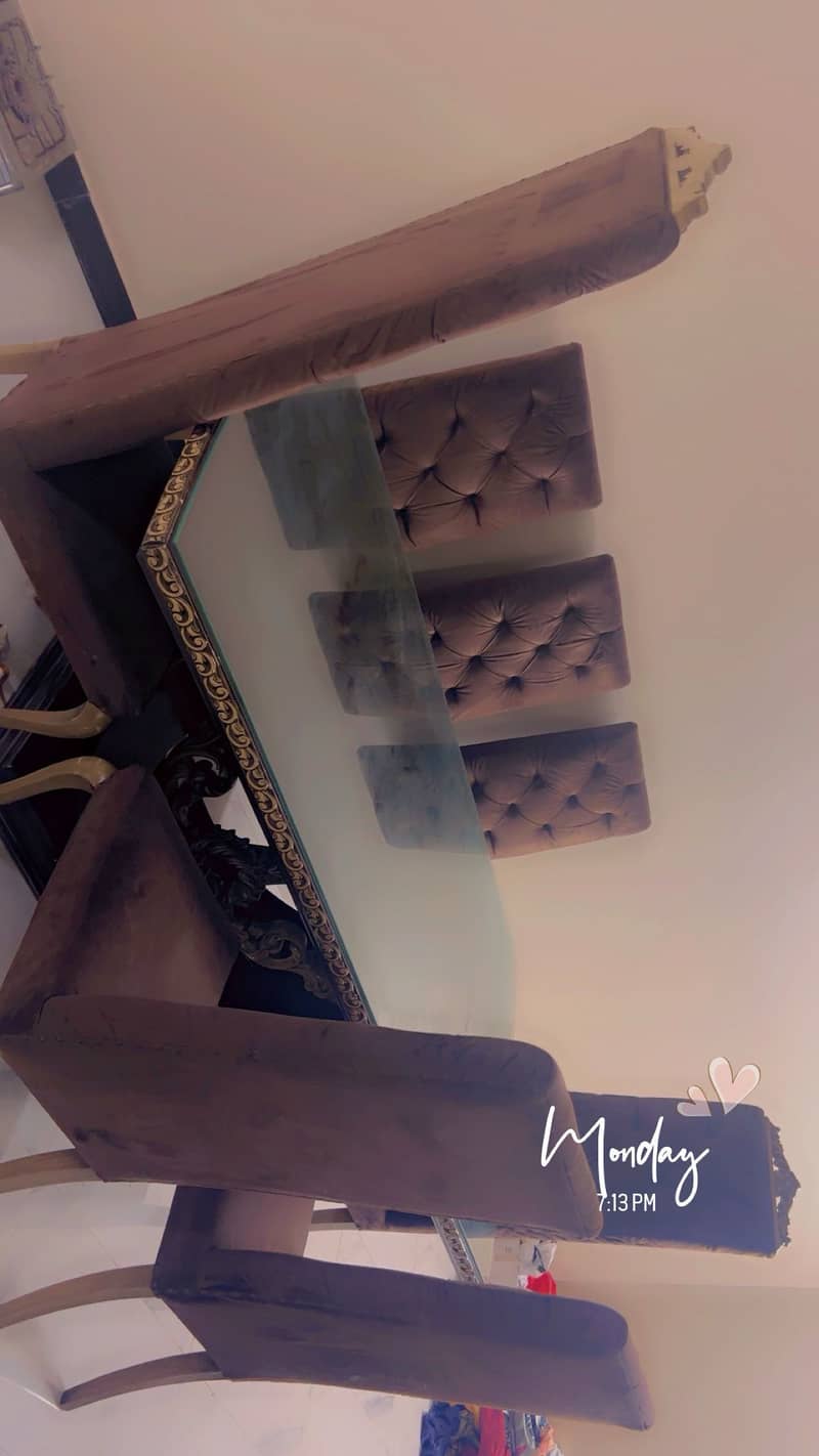 Dinning table set 0