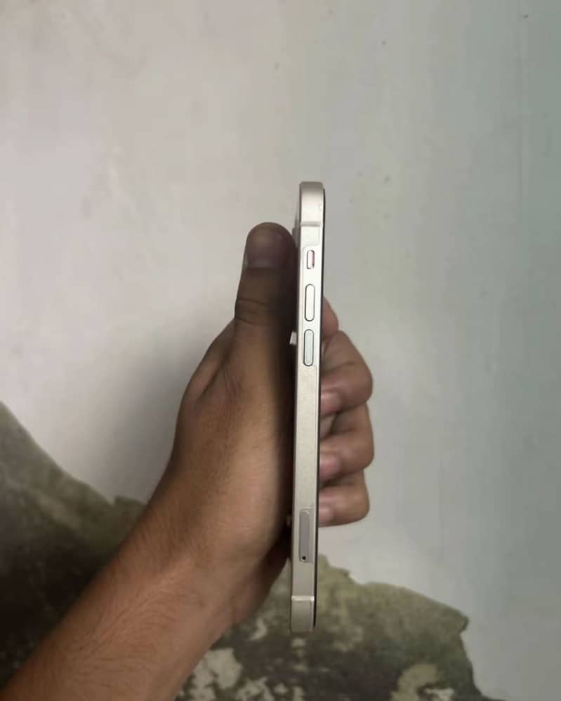 Apple iPhone 12 2