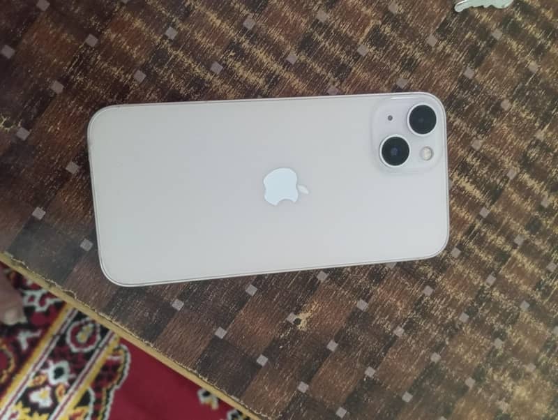 Apple iPhone 13 1