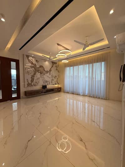 1 Kanal Upper Portion For Rent In DHA Phase 6 ,100 % Original Pics Attached