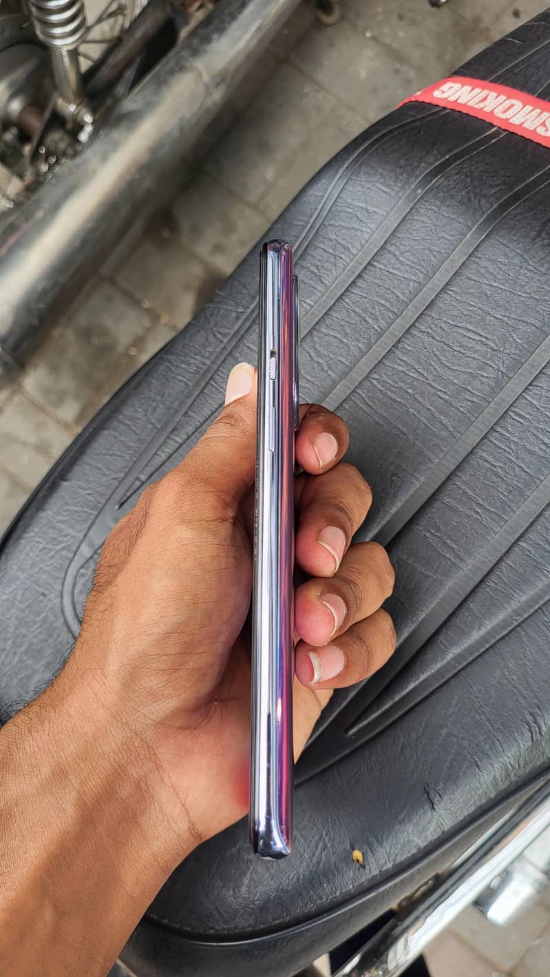 One Plus 9 5