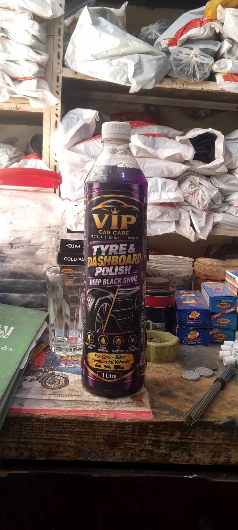 TYRE & INTERIOR POLISH 4