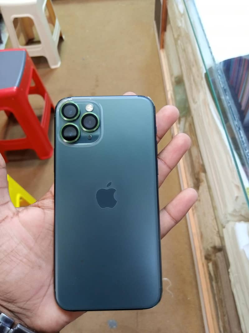 Apple iPhone 11 Pro 1