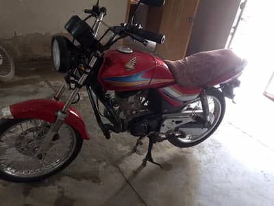 Honda CG 125 Deluxe