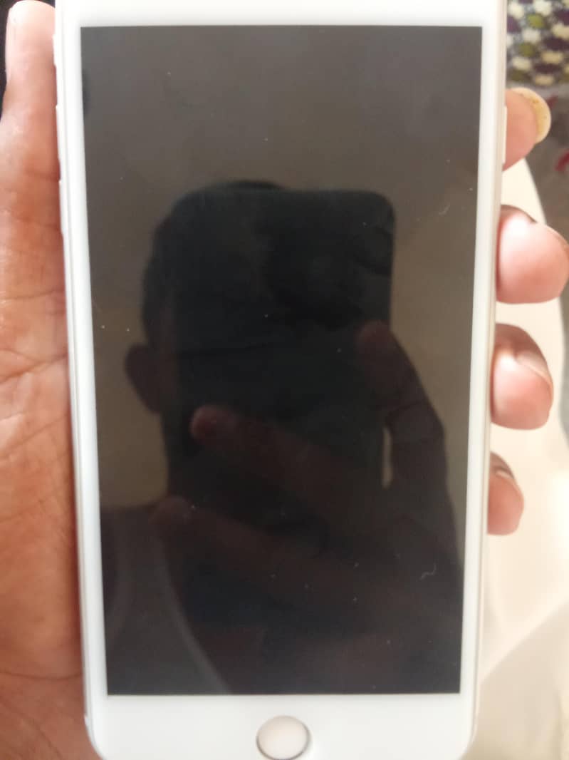 Apple iPhone 8 Plus 7
