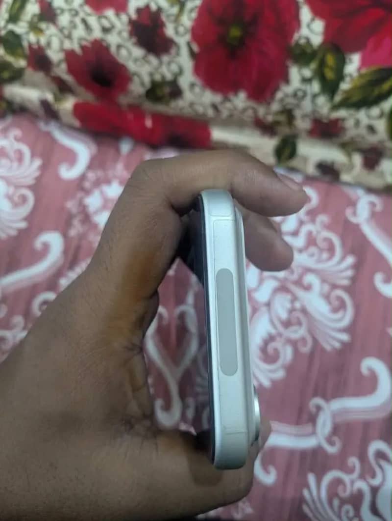 Apple iPhone 17 Pro Max 0