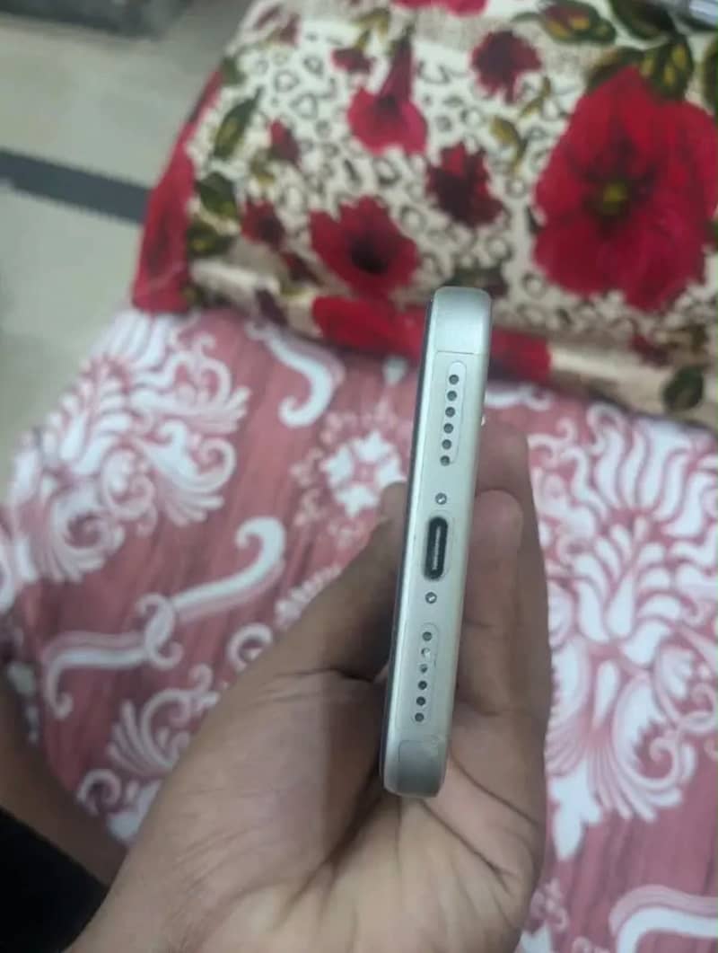 Apple iPhone 17 Pro Max 2